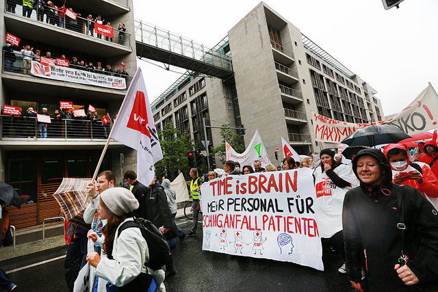 Solidaritätsdemo mit Streikenden der Charité,  Fraktion DIE LINKE. im Bundestag/flickr